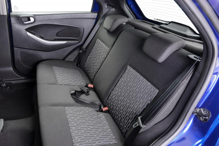 Интерьер Ford Figo 2018 года  (фото 41 из 45)